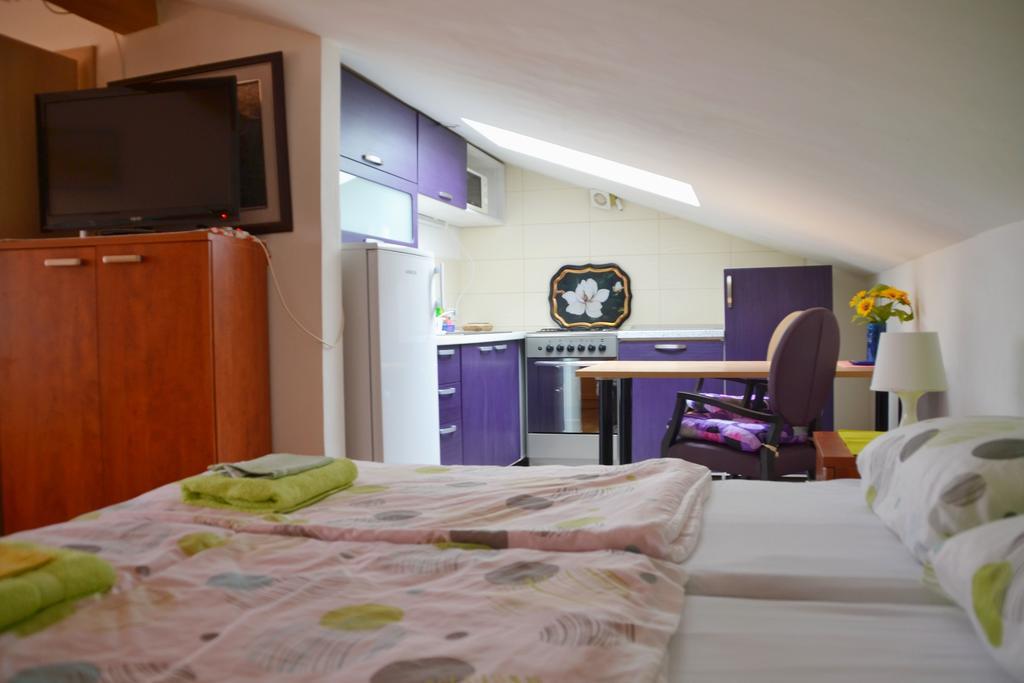 Apartment Antonija With Seaview Rijeka Ngoại thất bức ảnh