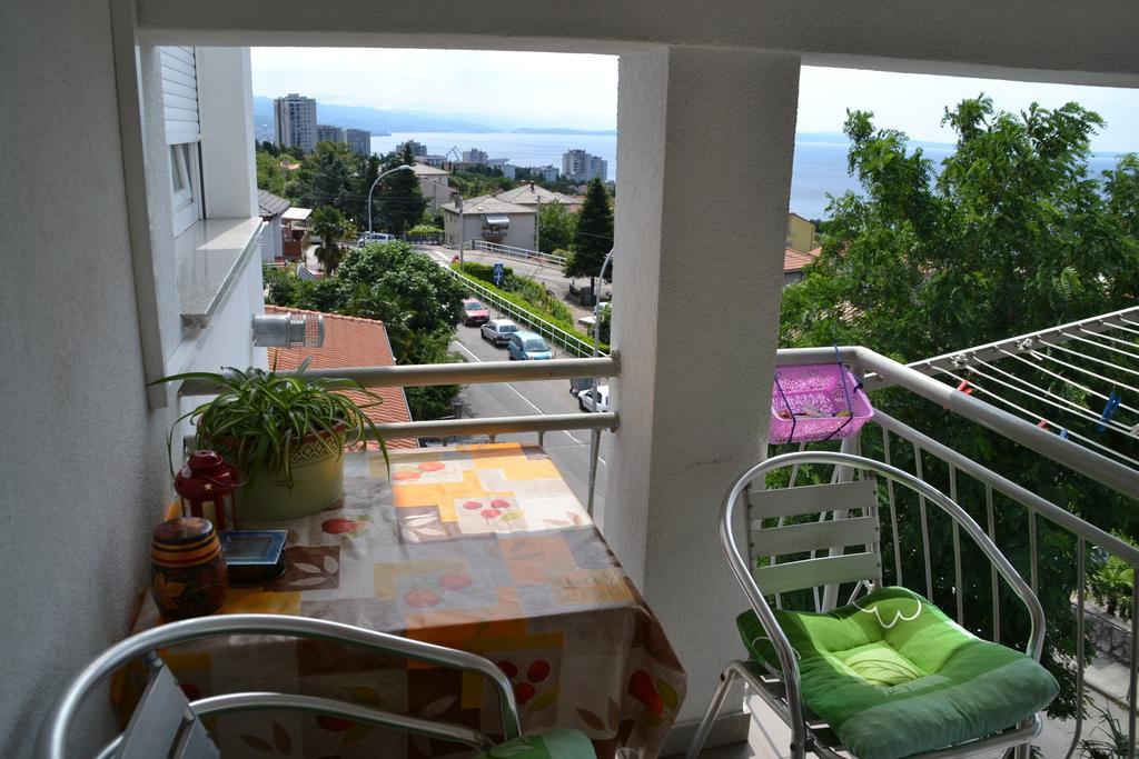 Apartment Antonija With Seaview Rijeka Ngoại thất bức ảnh