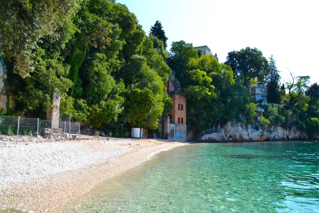 Apartment Antonija With Seaview Rijeka Ngoại thất bức ảnh